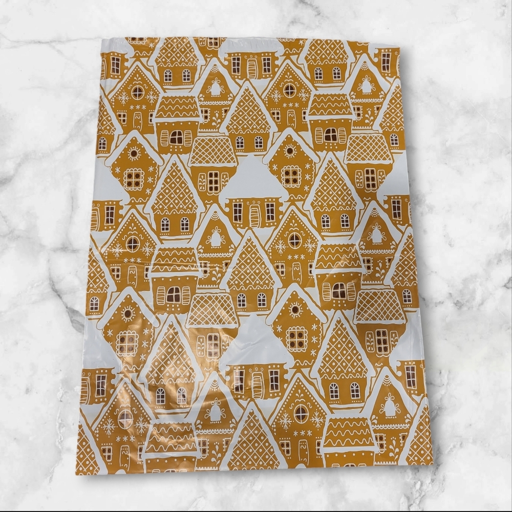 8ct Gingerbread House Poly mailers For Putting Gifts In Under The Tree
